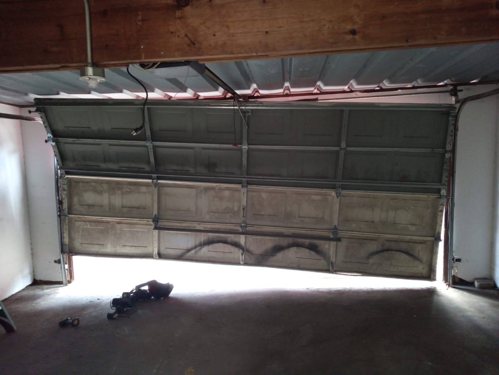Emergency Garage Door Service in Stafford, TX — Lemus Garage Door Services, Licensed & Insured, (281) 906-4783