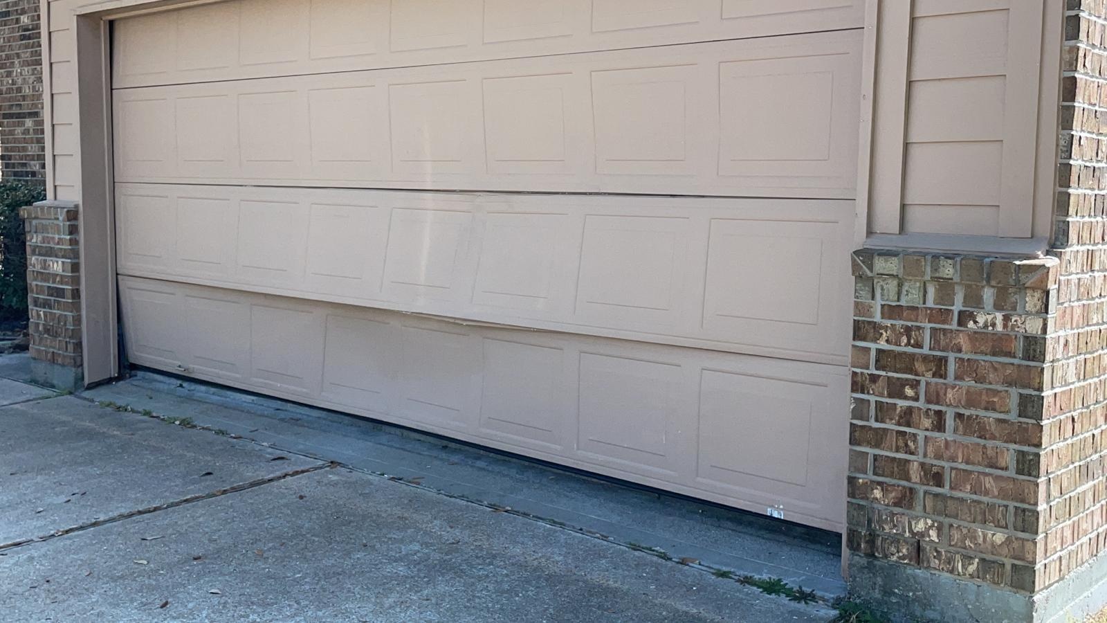 Emergency Garage Door Service in Stafford, TX — Lemus Garage Door Services, Licensed & Insured, (281) 906-4783
