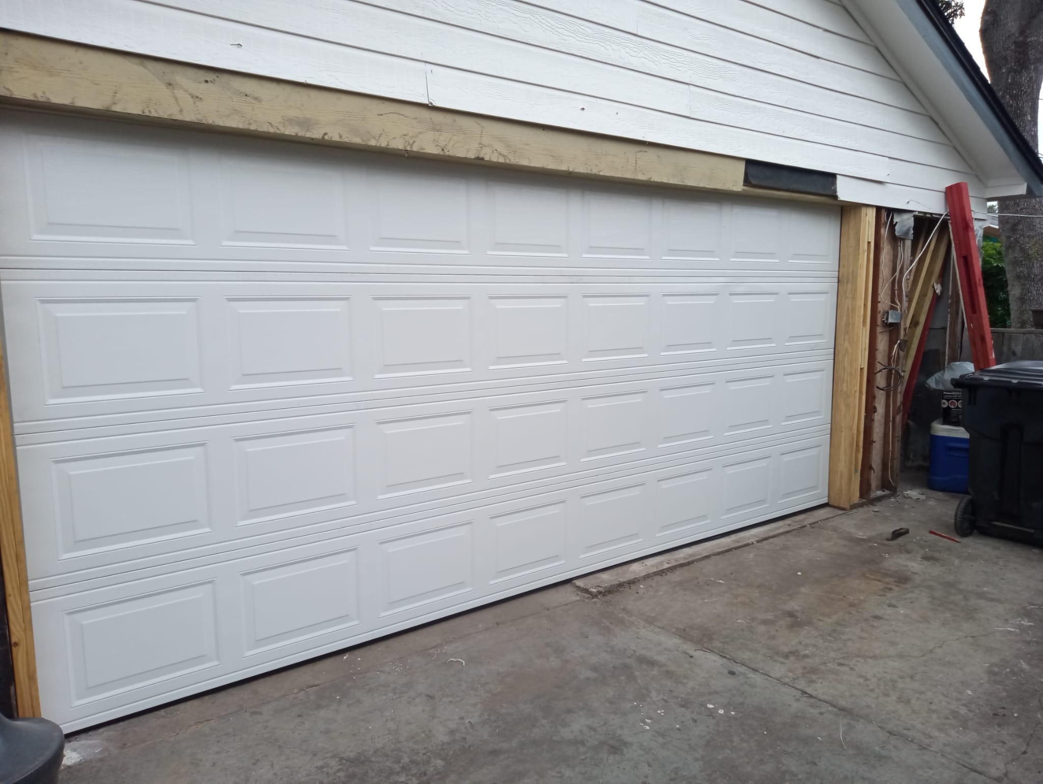 Garage Door Installation in Stafford, TX — Lemus Garage Door Services, Licensed & Insured, (281) 906-4783